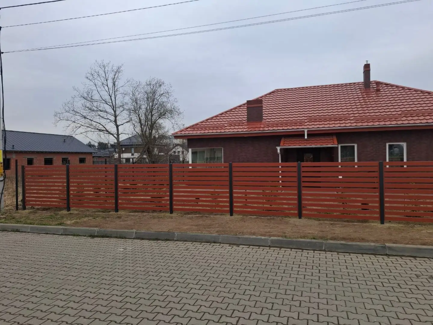 Забор-ранчо из металлопланкена 18м RAL8004 Терракотовый фото 3 в Тюмени